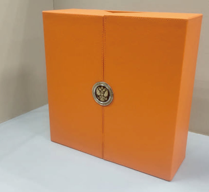 手提礼盒 / 礼箱产品实拍图 04（友业皮具）